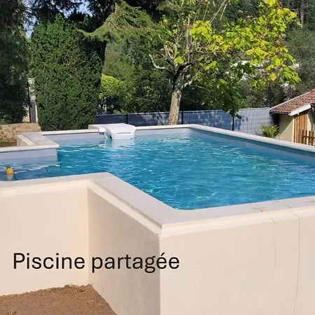 Апартаменты Le Bosquet Mariac